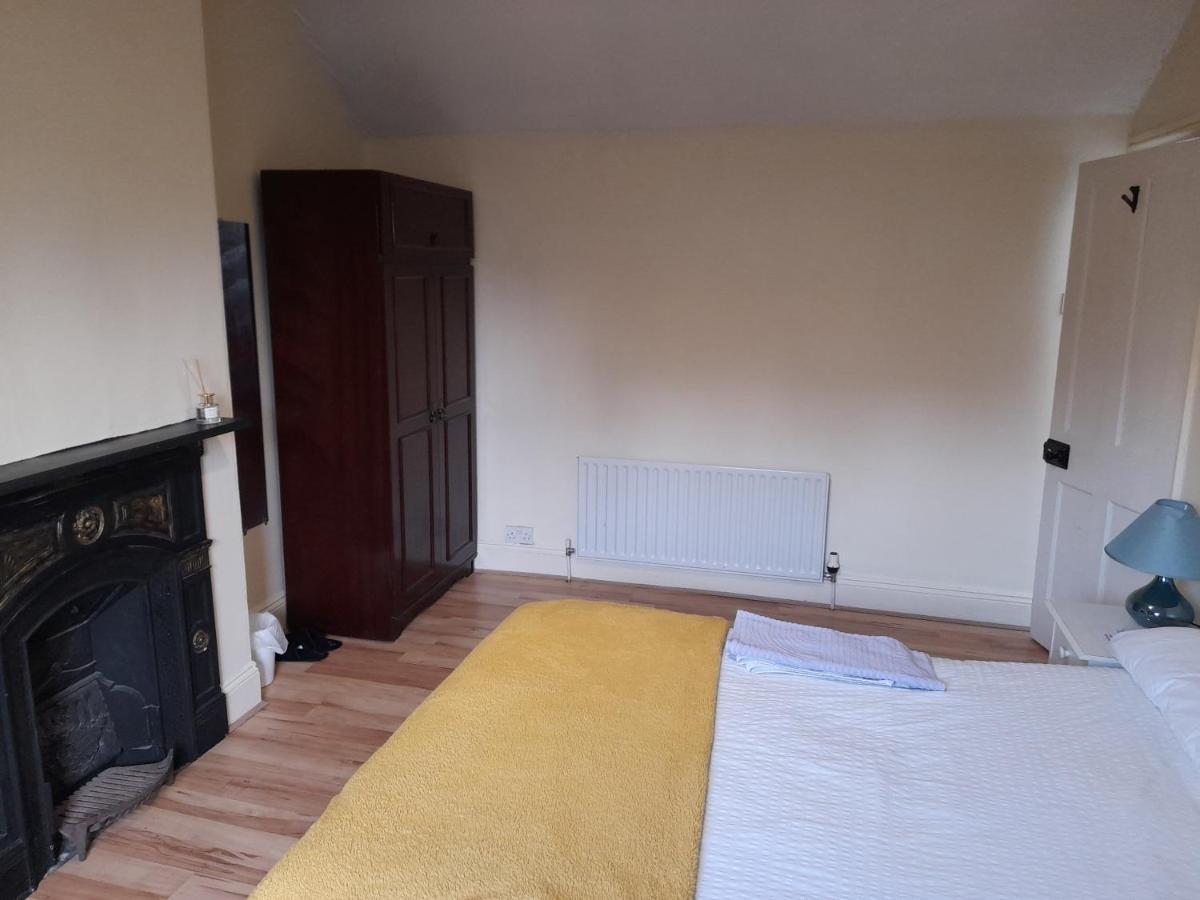 Annesley Park-Homestay Ap Дъблин Екстериор снимка