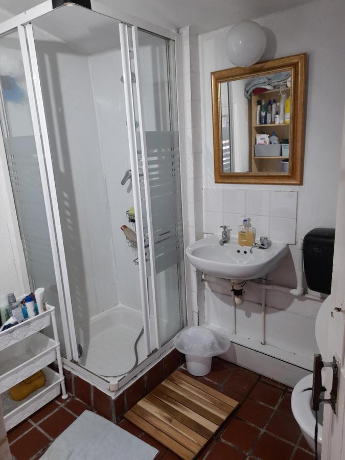Annesley Park-Homestay Ap Дъблин Екстериор снимка